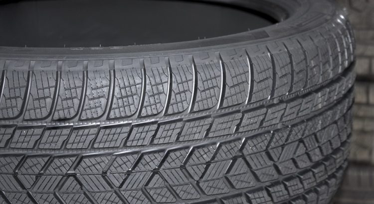 Lot de 200 Pneus Haut Profil